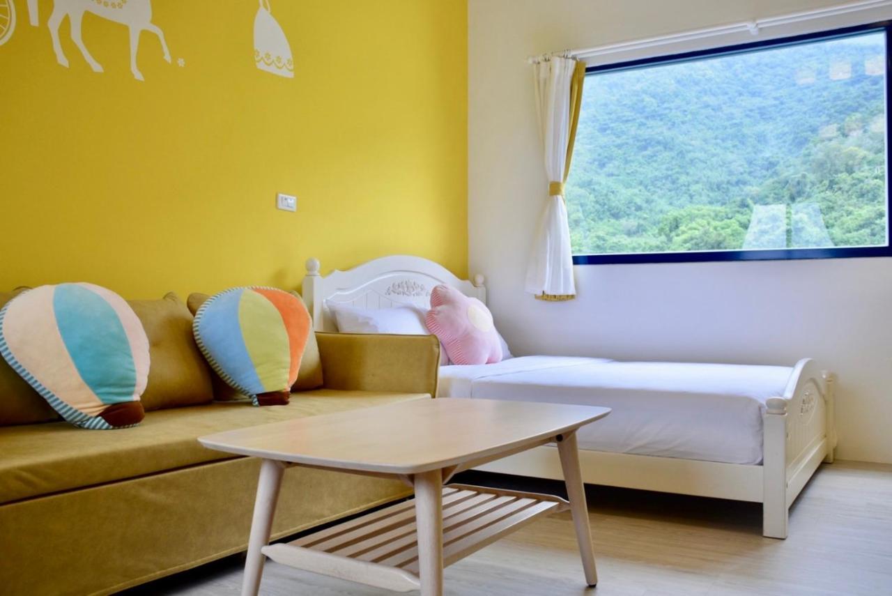 Blue And White Style Holiday B&B 関山鎮 エクステリア 写真